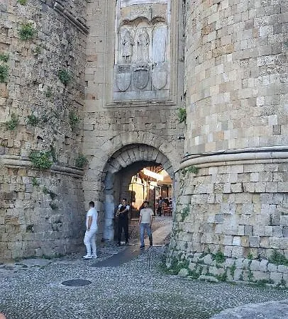 Church House Old Town Vakantiehuis Rhodes City